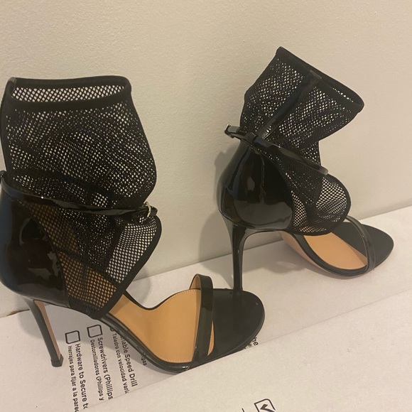 NEW Gianvito Rossi  ankle high fish net booties - Picture 16 of 16